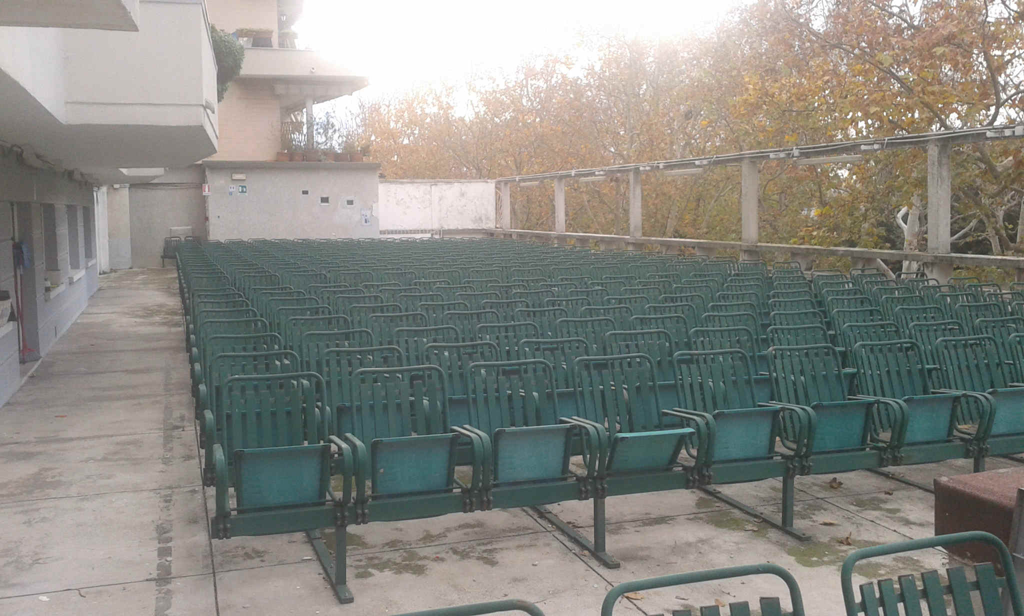 ariston arena sedie.jpg